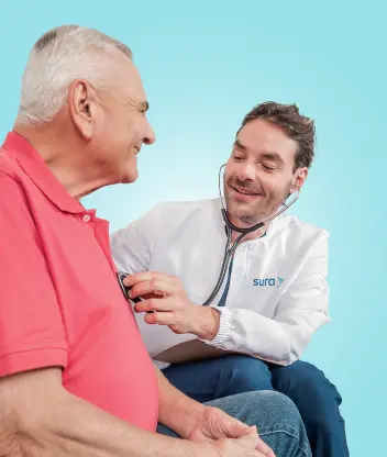 Paciente con el doctor participando de un ensayo clínico 